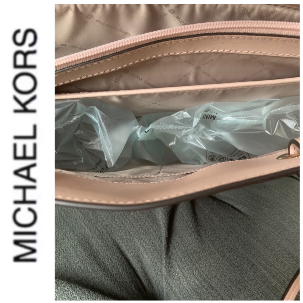 NWT authentic MK Walsh leather tote ballet - Picture 6 of 8